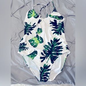 Palm frond pattern • ruffle front • maternity • one piece swimsuit